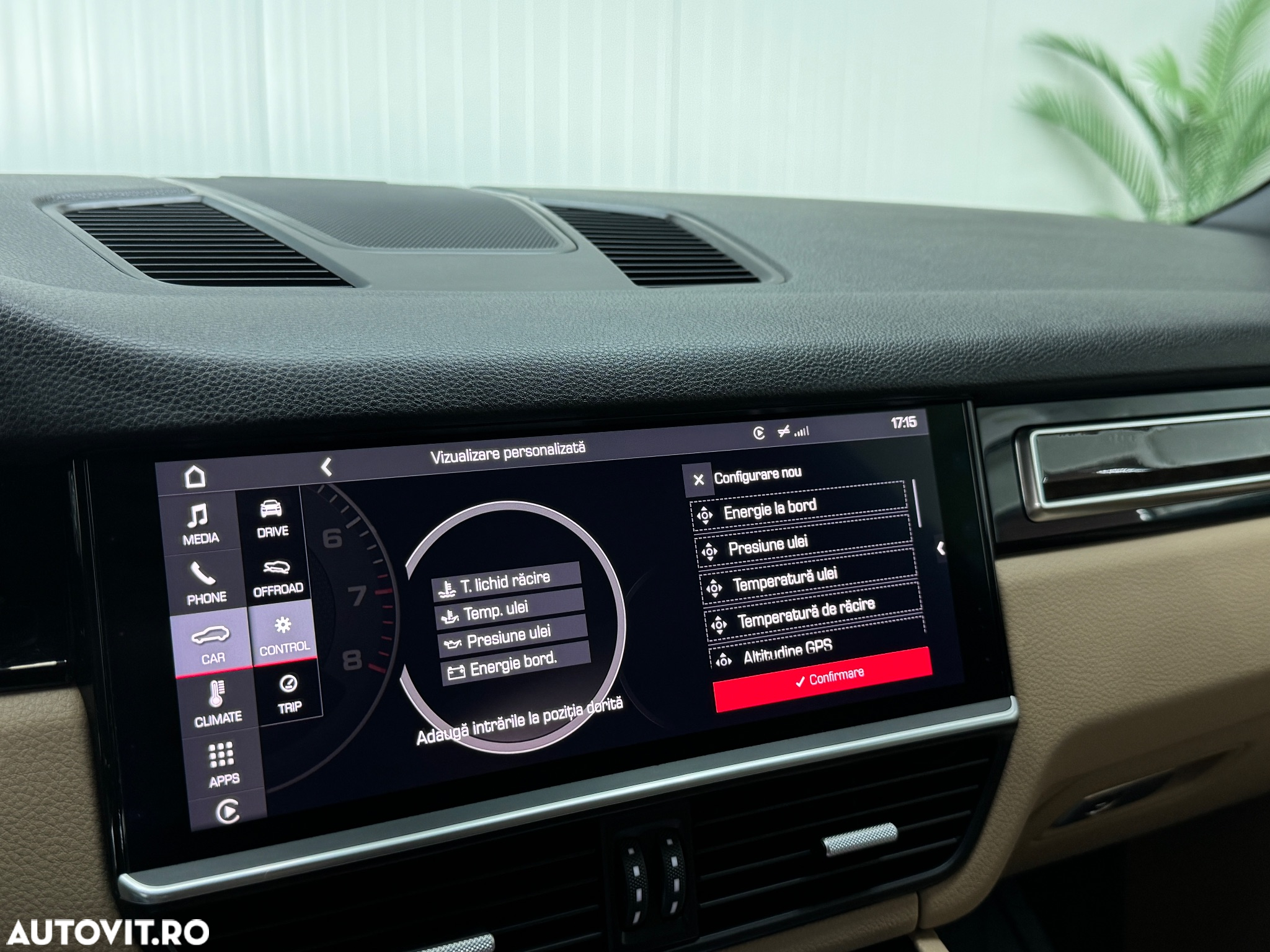 Porsche Cayenne Standard - 34