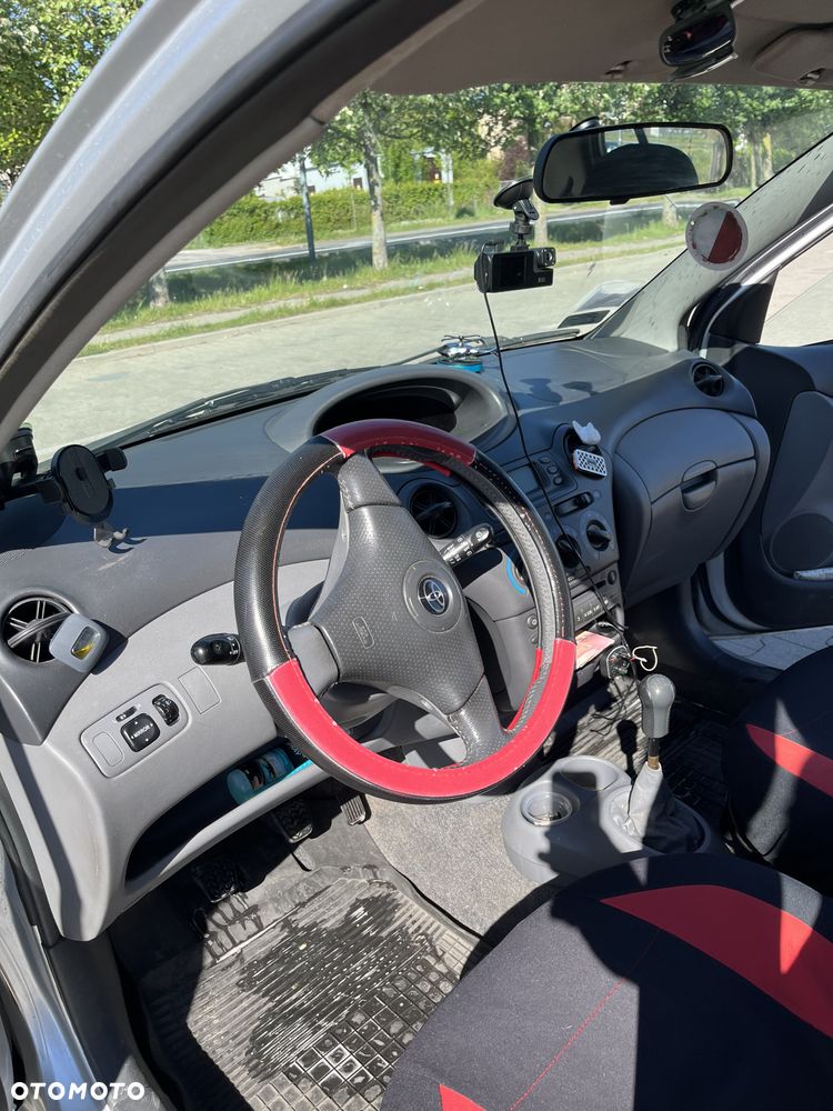 Toyota Yaris 1.3 Luna - 10