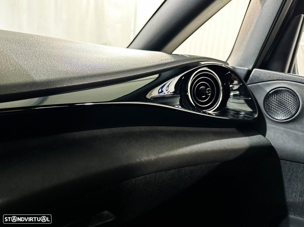 BYD Dolphin 60.4 kWh Design - 33