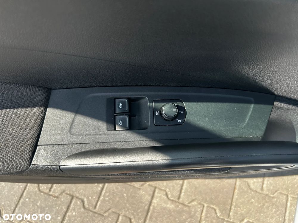 Skoda Fabia 1.0 TSI Ambition - 11