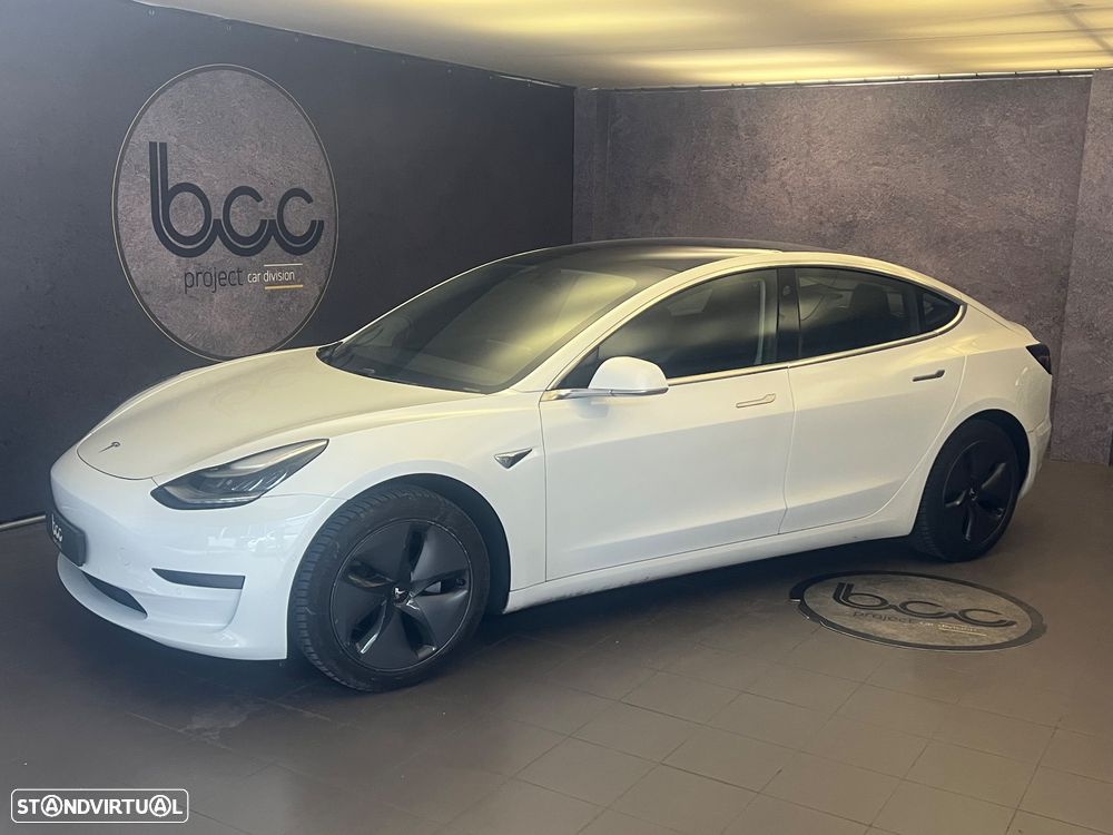 Tesla Model 3 Standard Range Plus RWD - 2