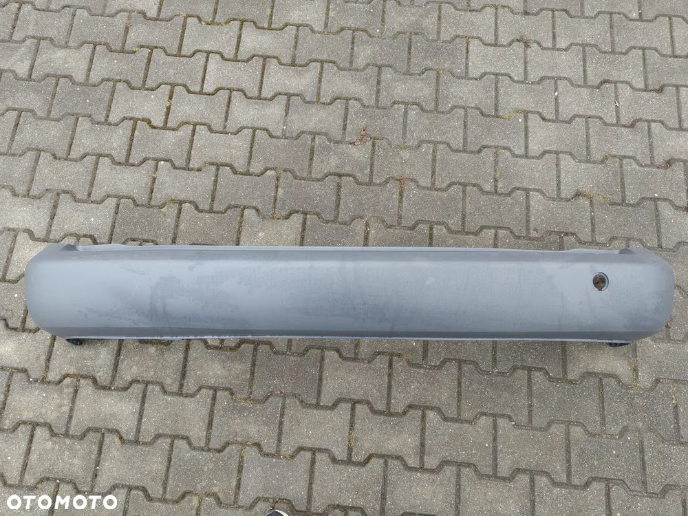 VW Caddy 2003-- ZDERZAK tył - 1