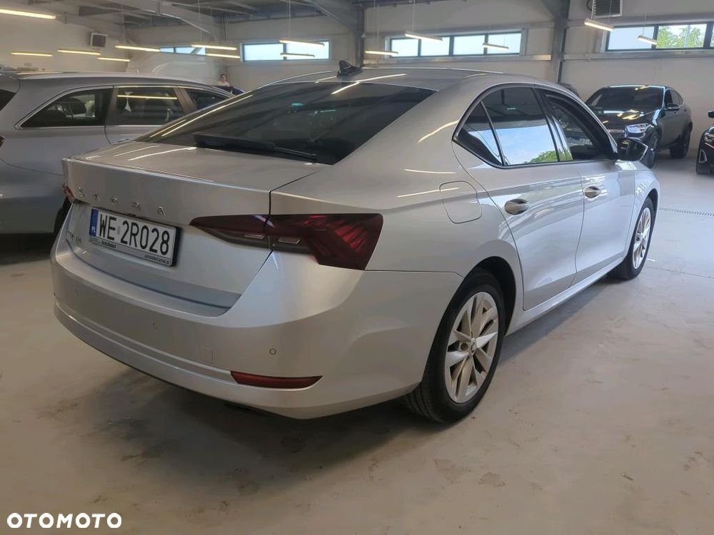 Skoda Octavia 1.5 TSI Ambition - 4