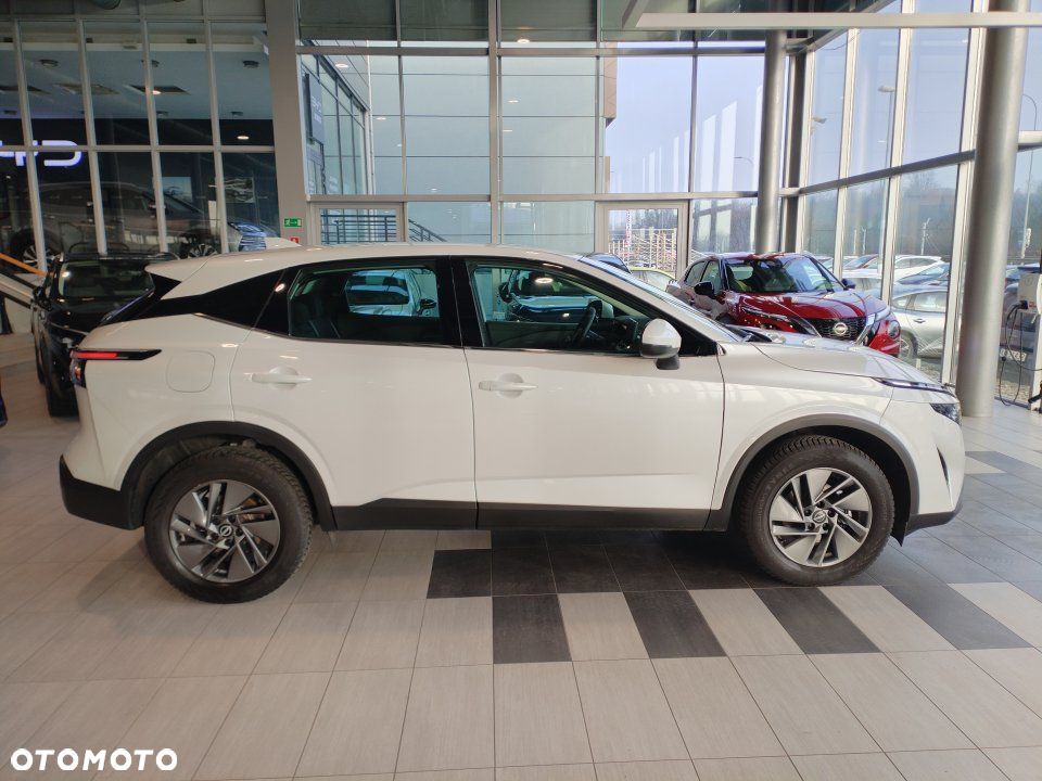 Nissan Qashqai - 4