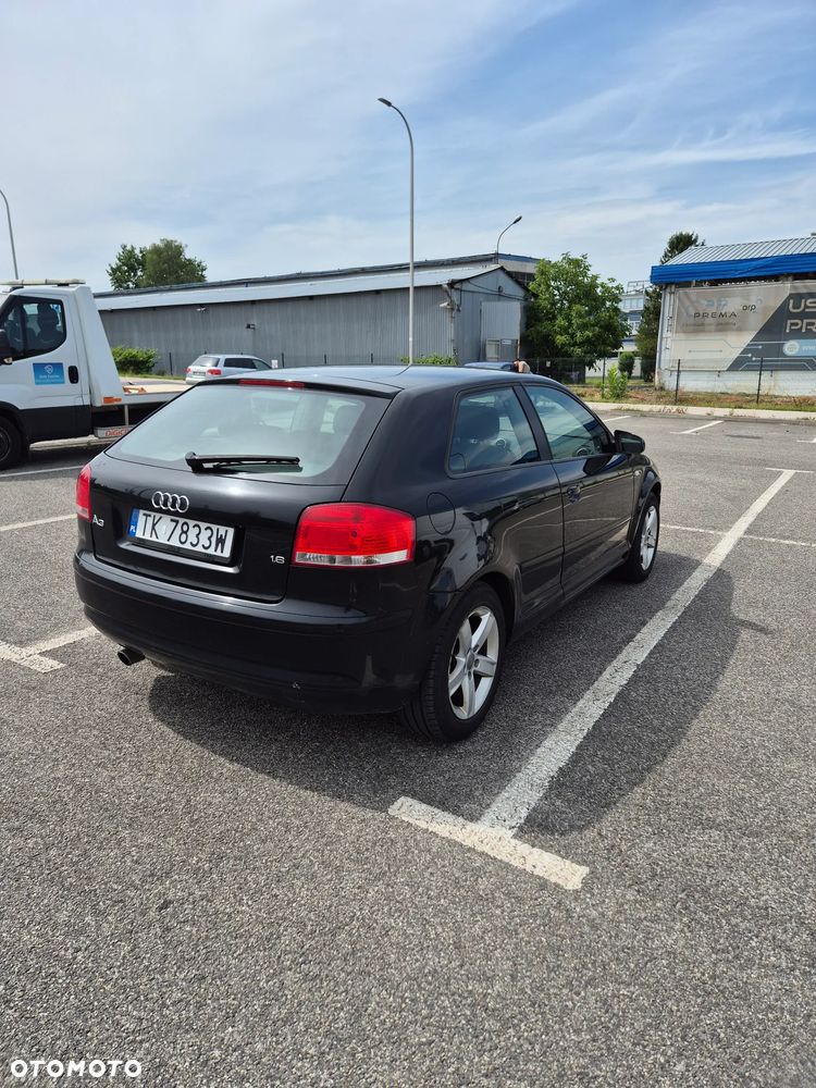 Audi A3 3-drzwiowe 1.6 Attraction - 5