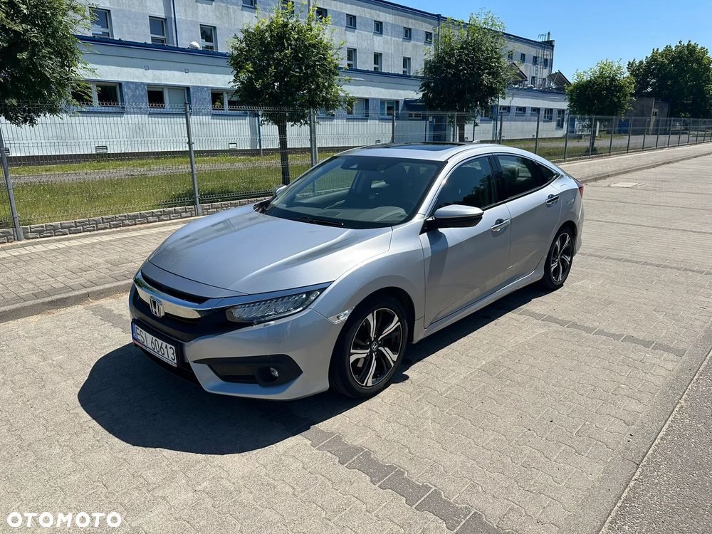 Honda Civic 1.5 T Executive - 9