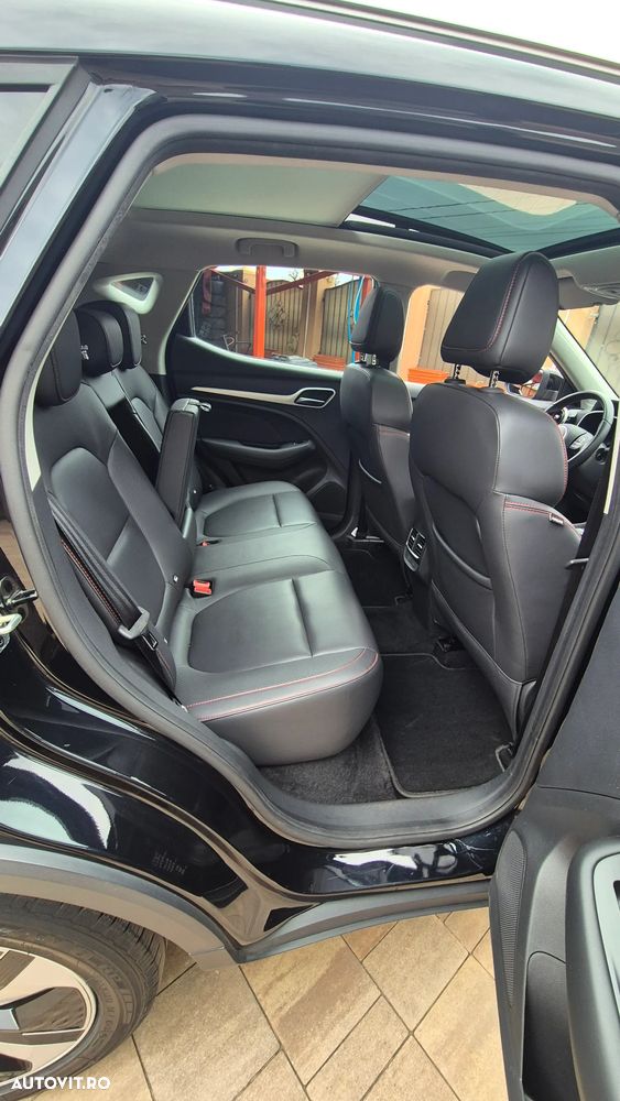 MG ZS EV Maximal Luxury - 15