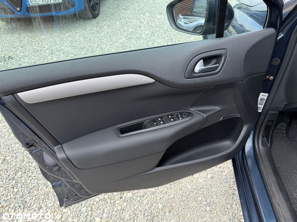 Citroën C4 VTi 120 Tendance - 29