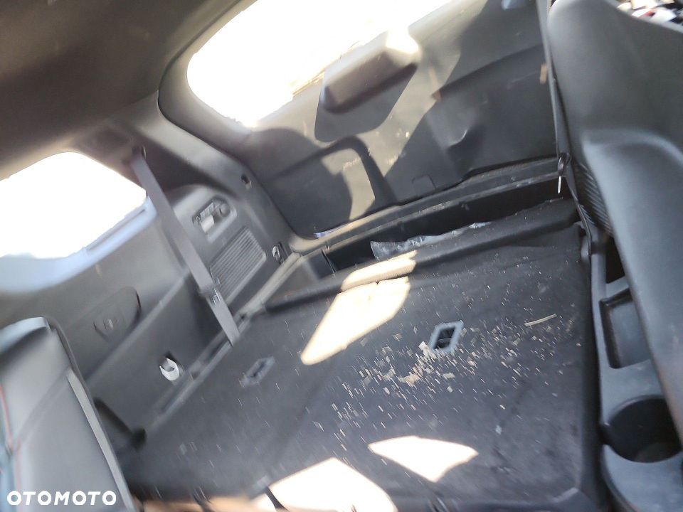 Ford Explorer - 20