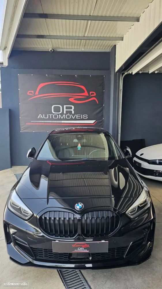 BMW 118 dA Pack M - 2