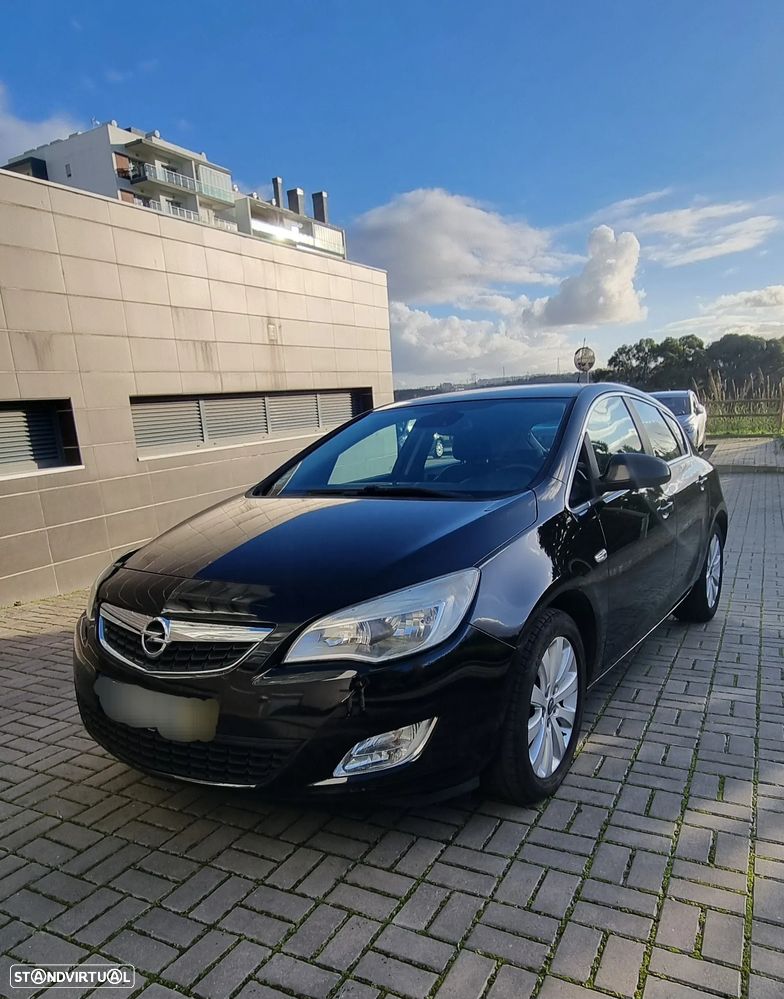 Opel Astra 1.7 CDTI Cosmo - 3