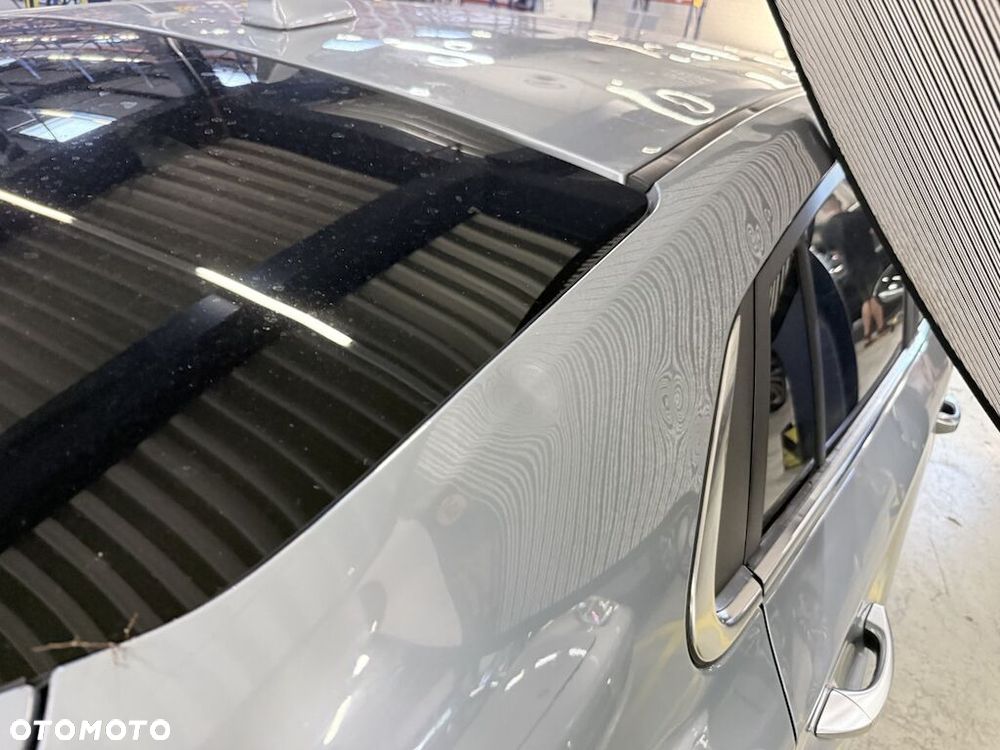 Hyundai IONIQ Style - 16