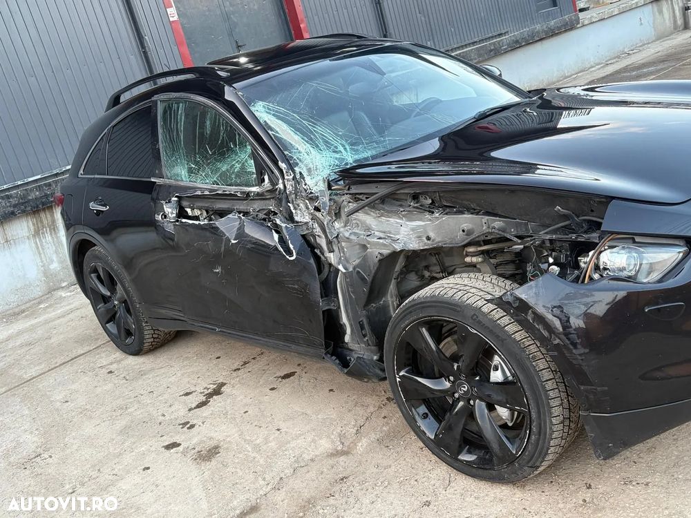 Infiniti QX70 3.0d AWD Aut. GT Premium - 4