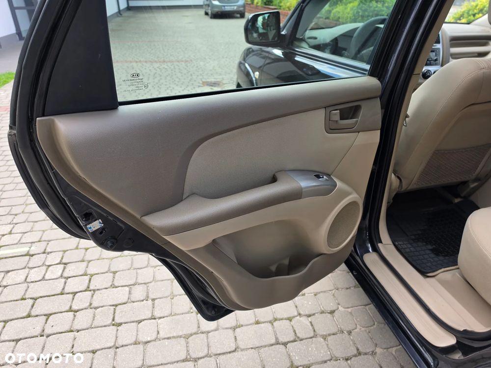 Kia Sportage - 16
