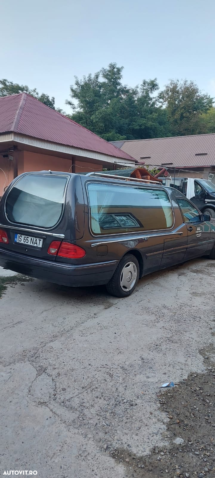 Mercedes-Benz Clasa E - 2