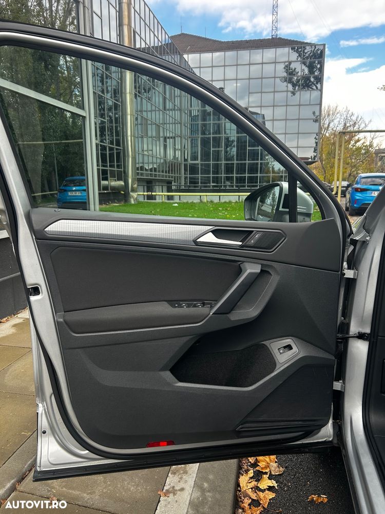 Volkswagen Tiguan - 16