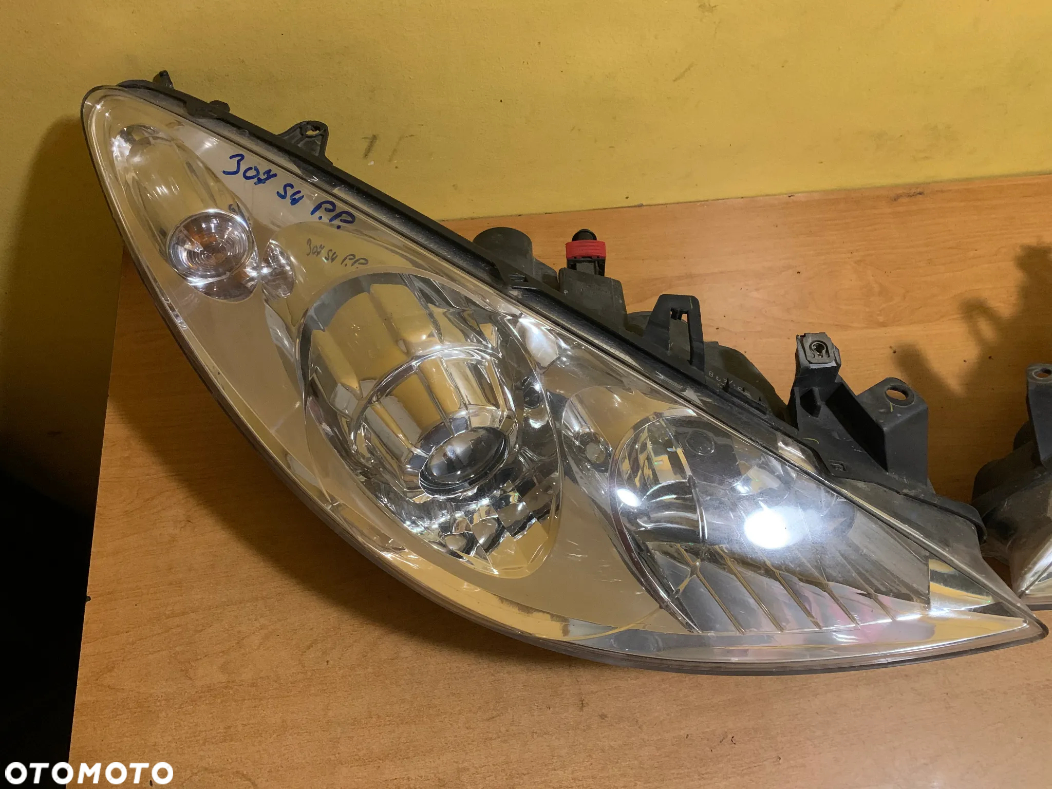 PEUGEOT 307 LIFT LAMPA  LEWA PRZEDNIA - 3