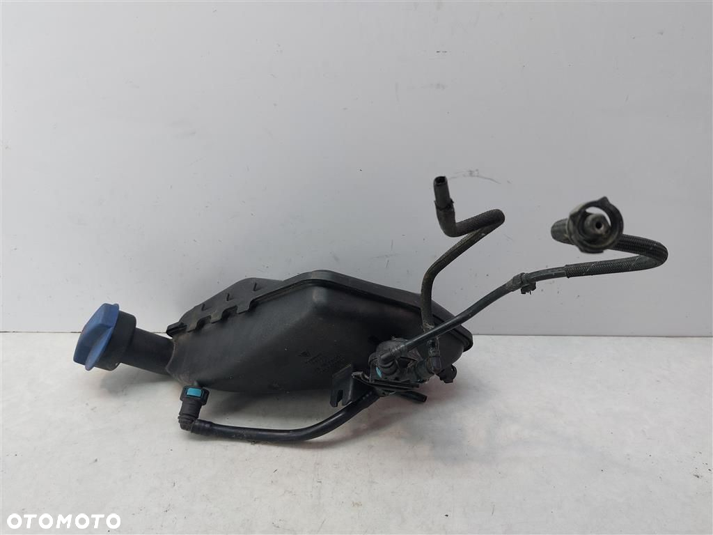 Zbiorniczek wody POMPKA KPL Porsche Panamera 2009-2013 97010605103 - 2