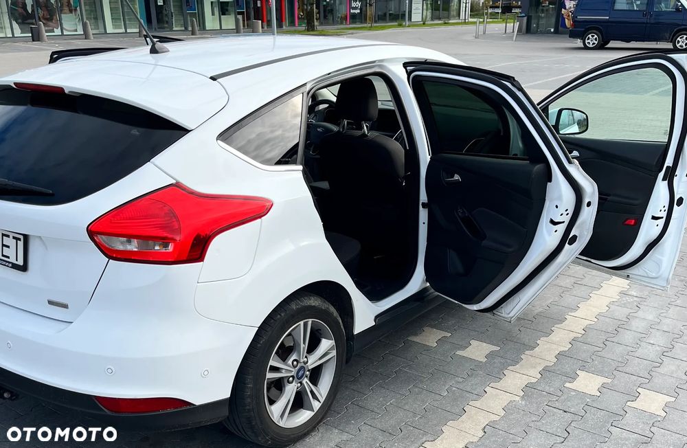 Ford Focus - 11
