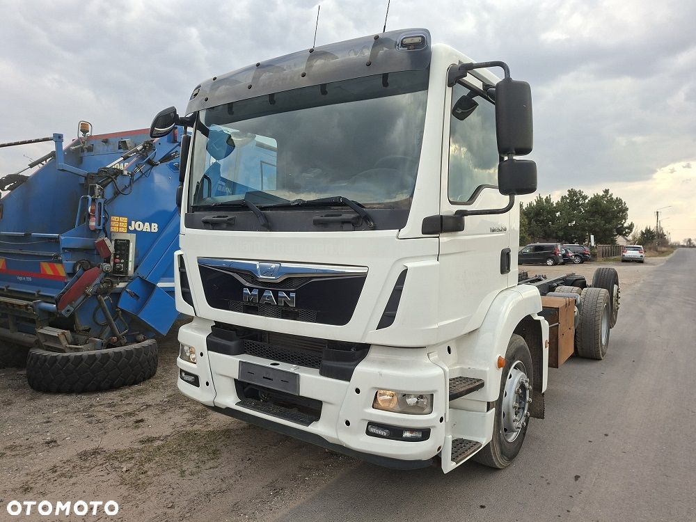 MAN TGM 26.290 - 2