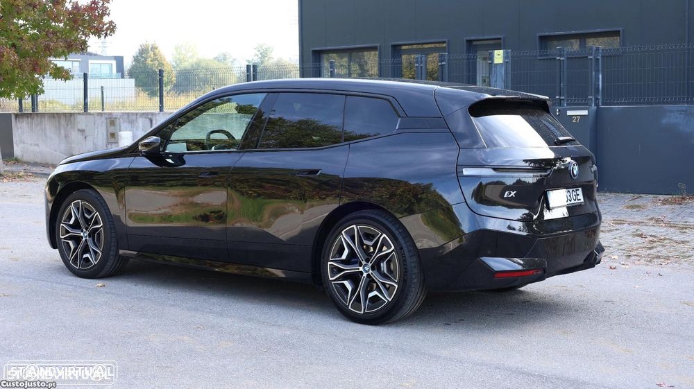 BMW iX xDrive 40 Pack Desportivo - 5