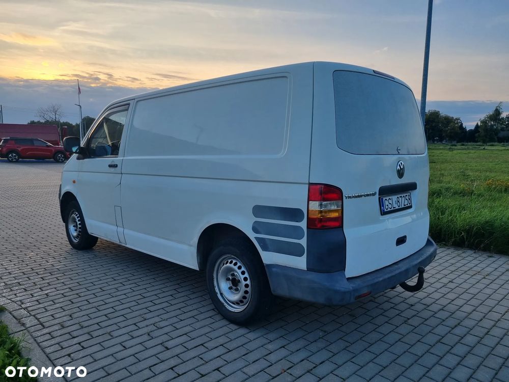 Volkswagen Transporter - 4