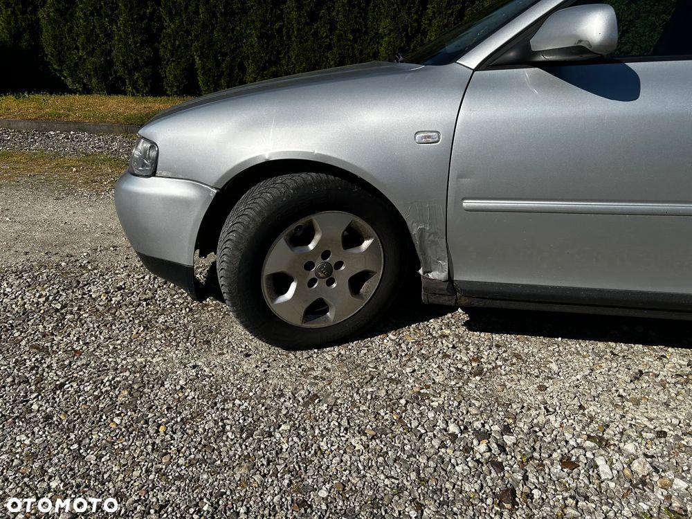 Audi A3 Sportback 1.9 TDI Ambiente Tiptronic - 15