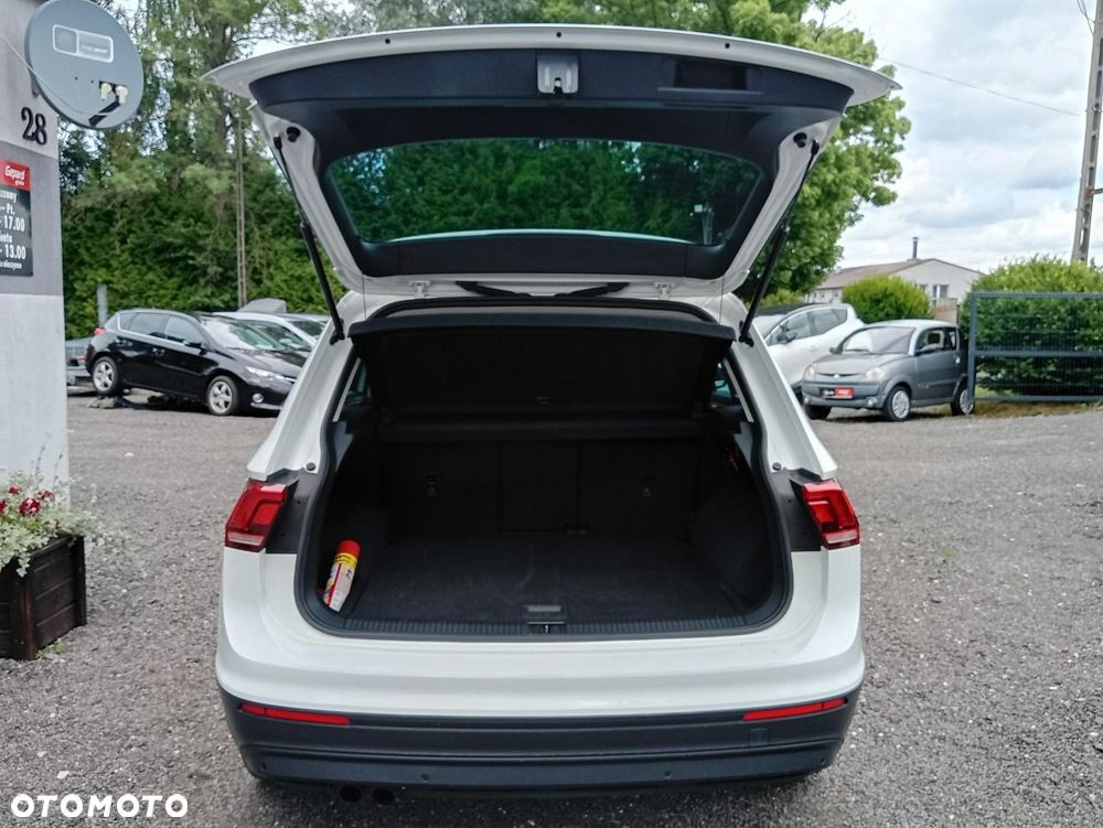 Volkswagen Tiguan - 13