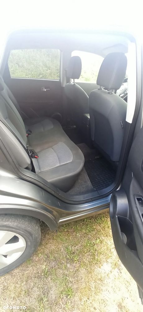Nissan Qashqai - 10