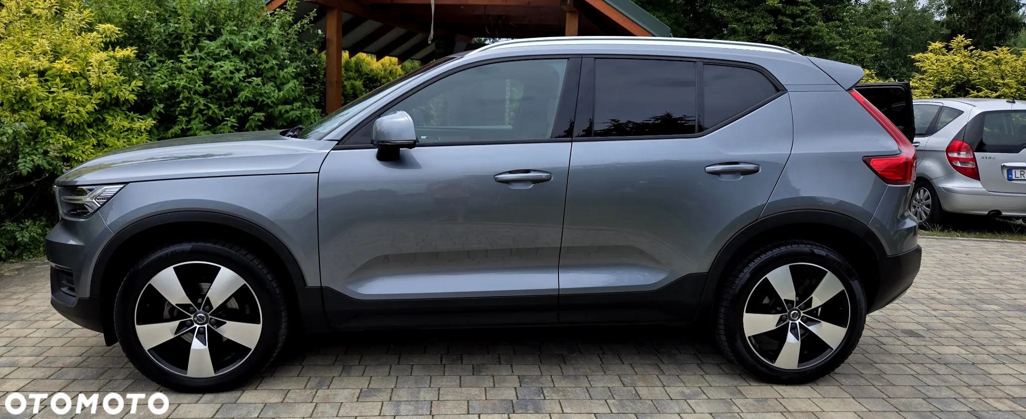 Volvo XC 40 D3 Momentum Pro - 19
