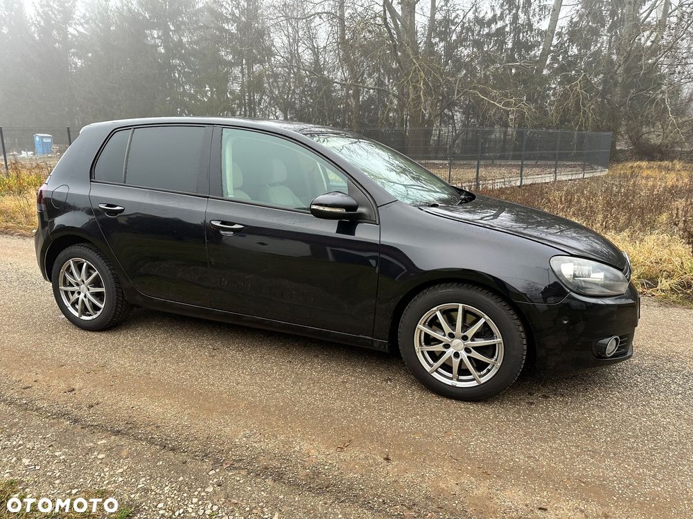 Volkswagen Golf 1.4 TSI Highline DSG - 2