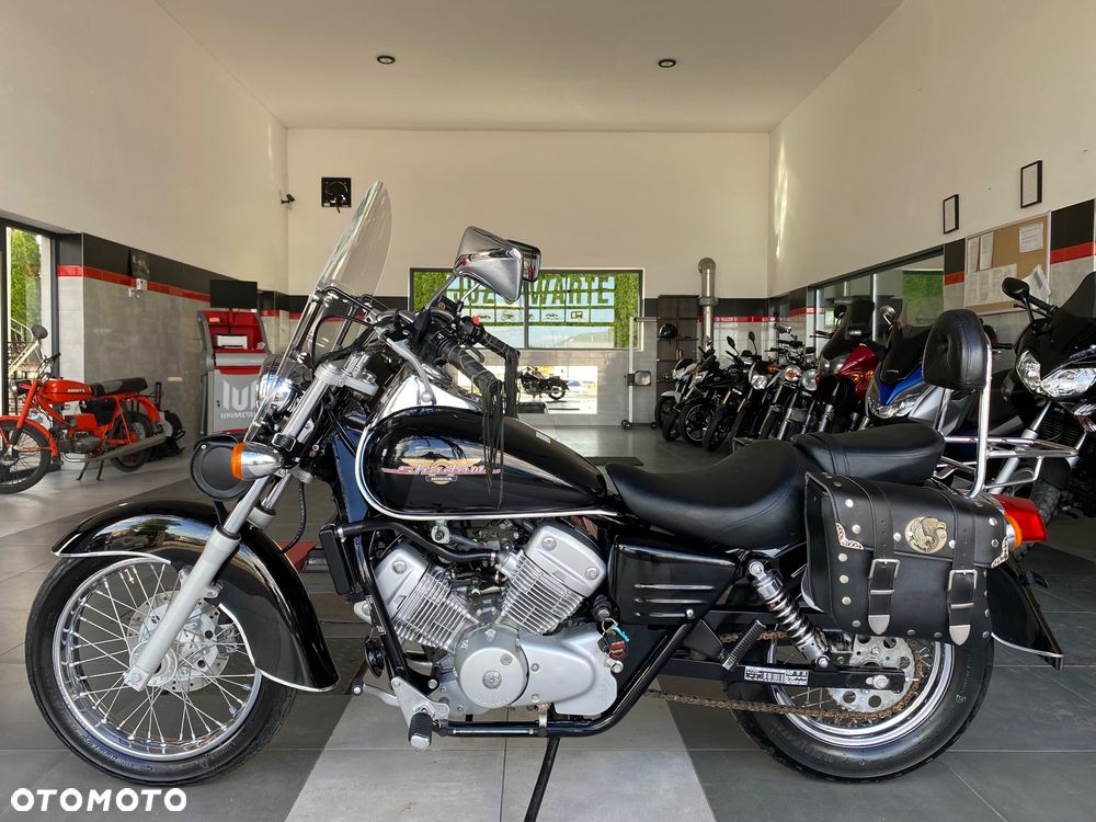 Honda Shadow - 33