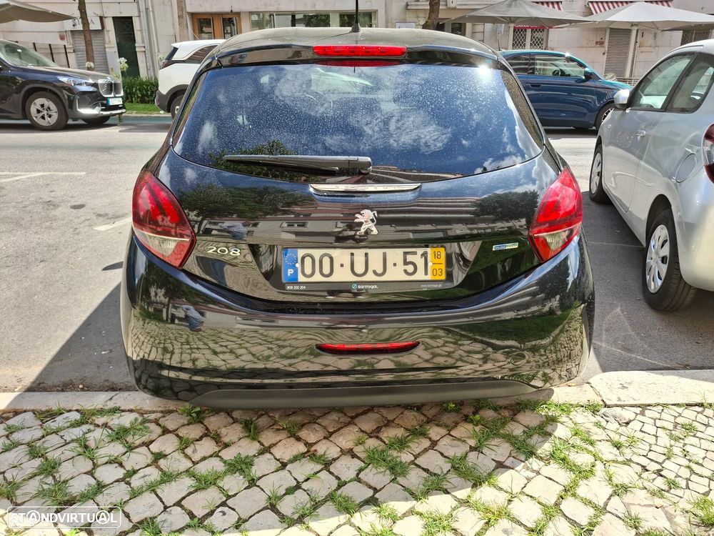Peugeot 208 1.2 PureTech Signature - 5