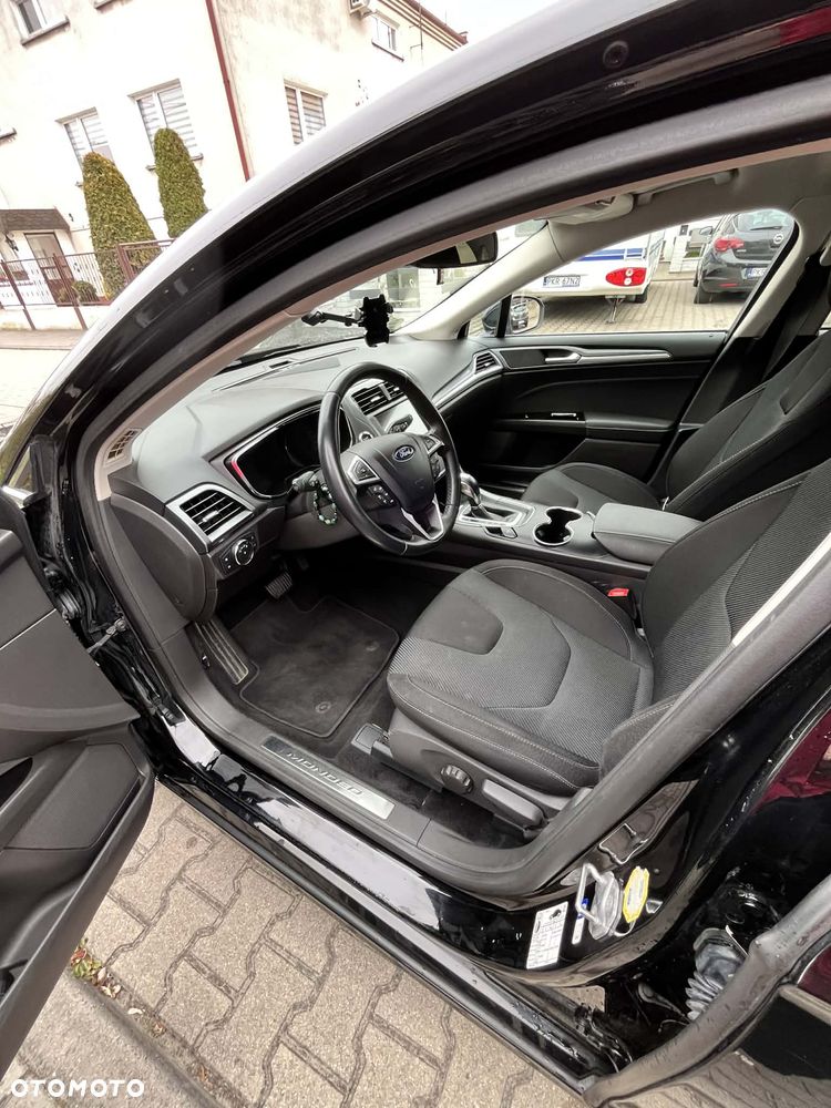 Ford Mondeo 2.0 TDCi Titanium PowerShift - 12