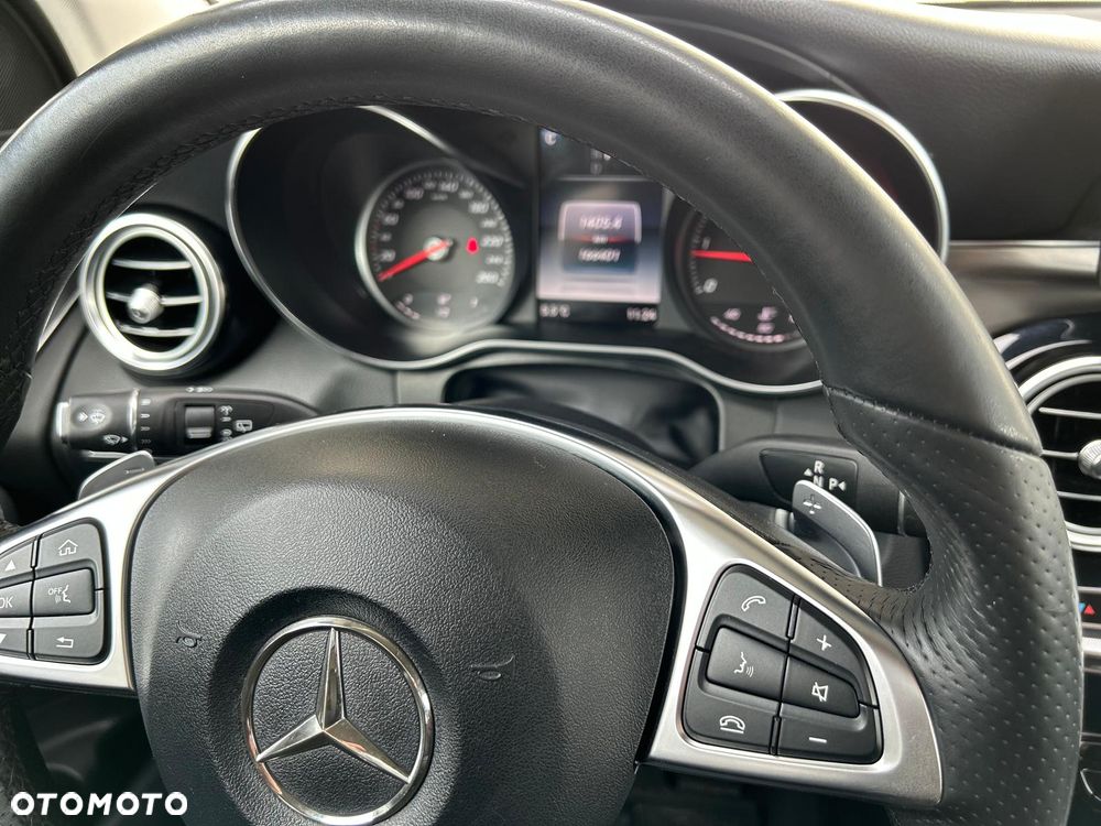 Mercedes-Benz GLC 220 d 4Matic 9G-TRONIC AMG Line - 24