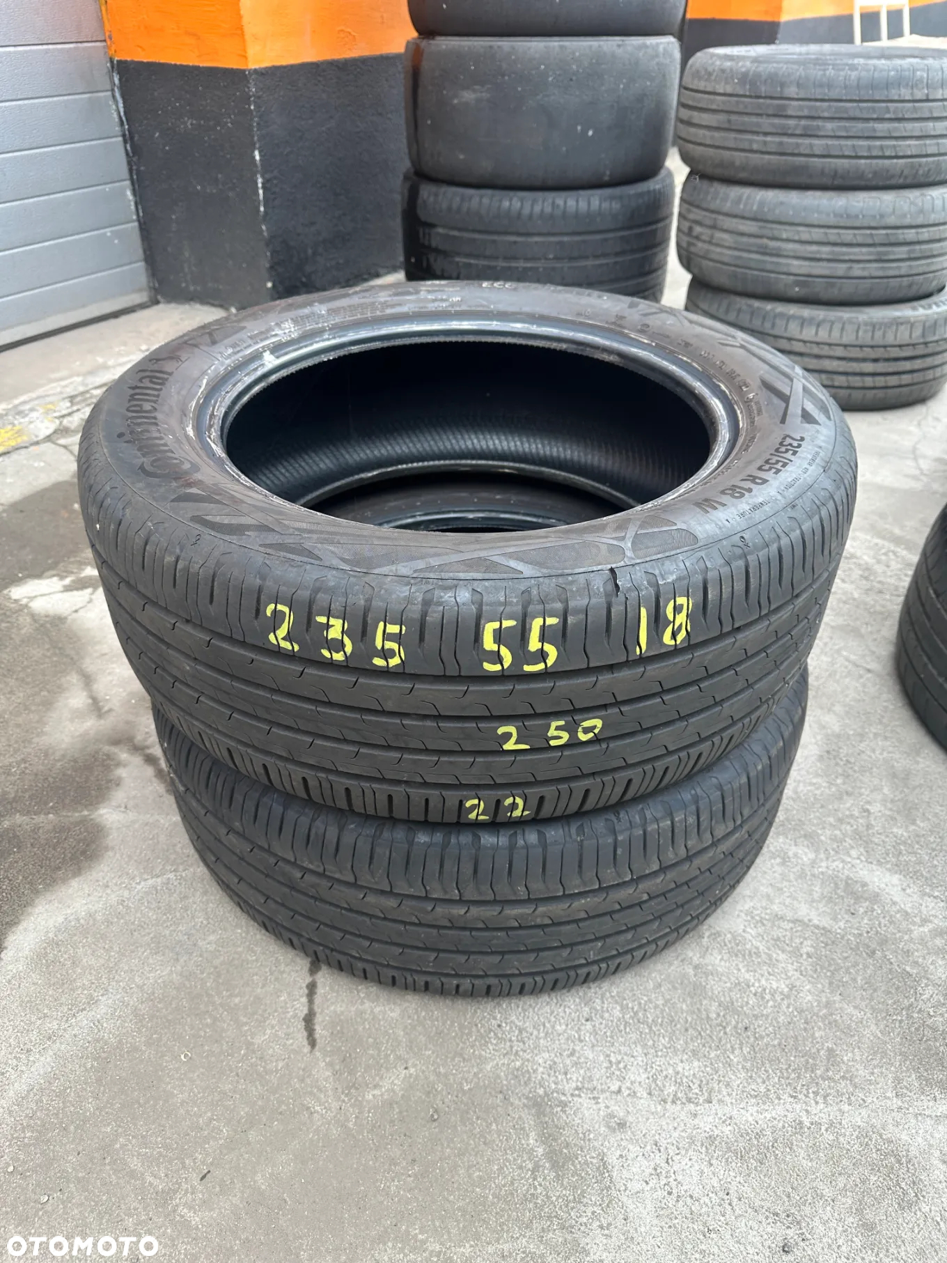 235/55x18 Continental - 4