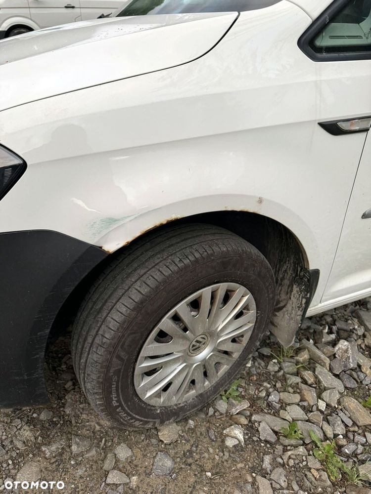 Volkswagen Caddy Maxi Furgon - 8
