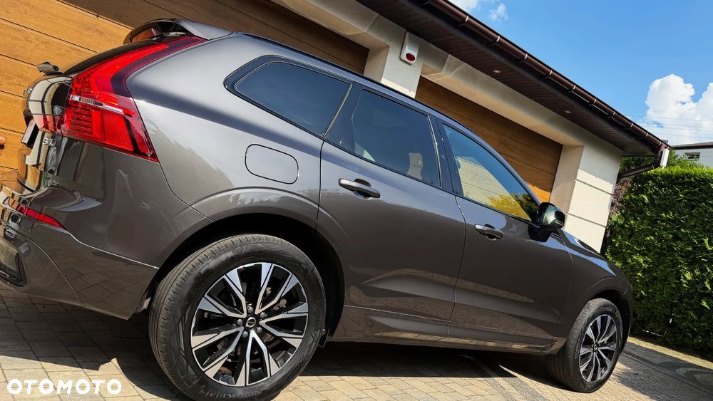 Volvo XC 60 B4 D AWD Ultimate Bright - 11