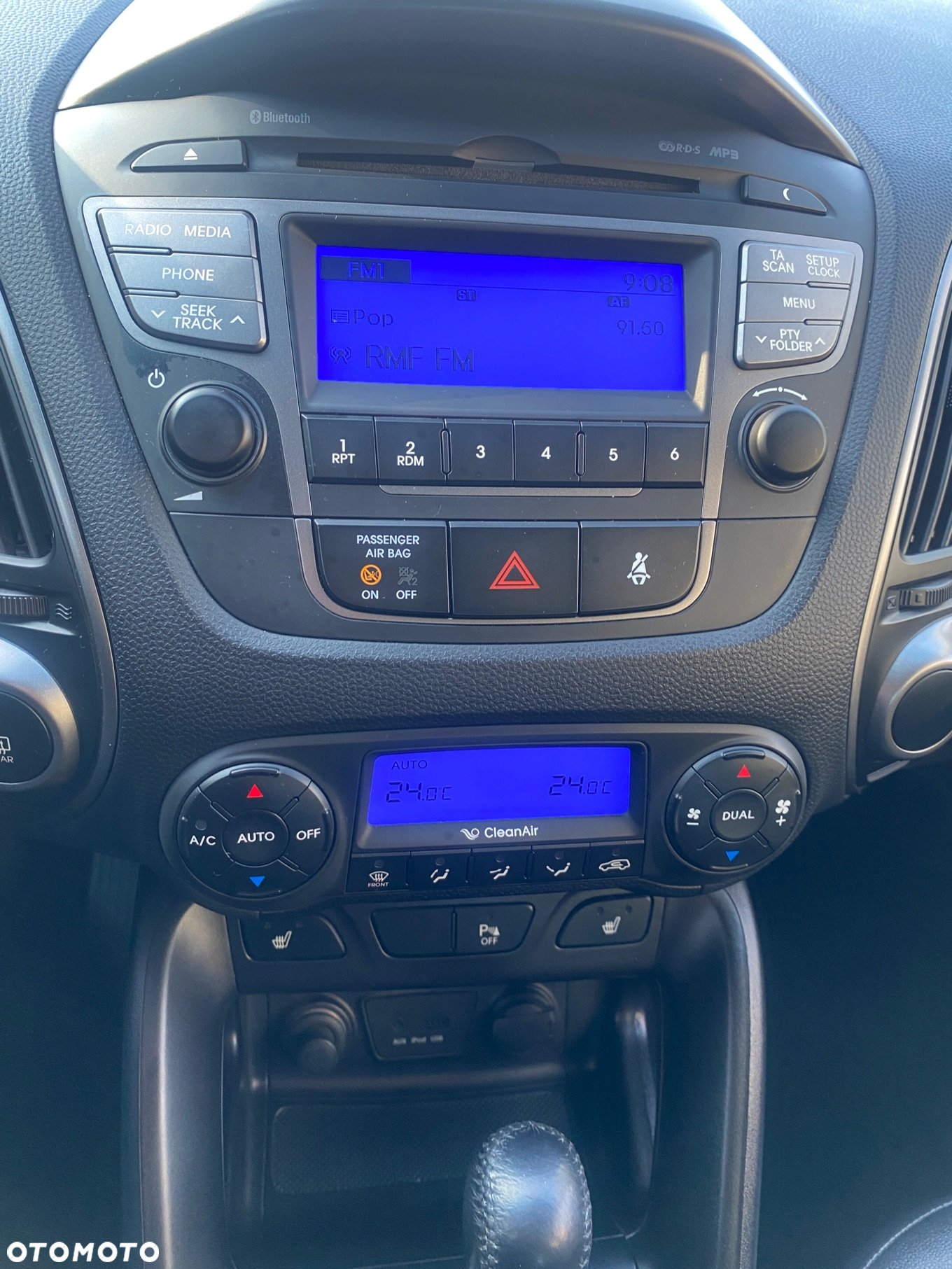 Hyundai ix35 2.0 CRDi 4WD Automatik Fifa World Cup Gold Edition - 11