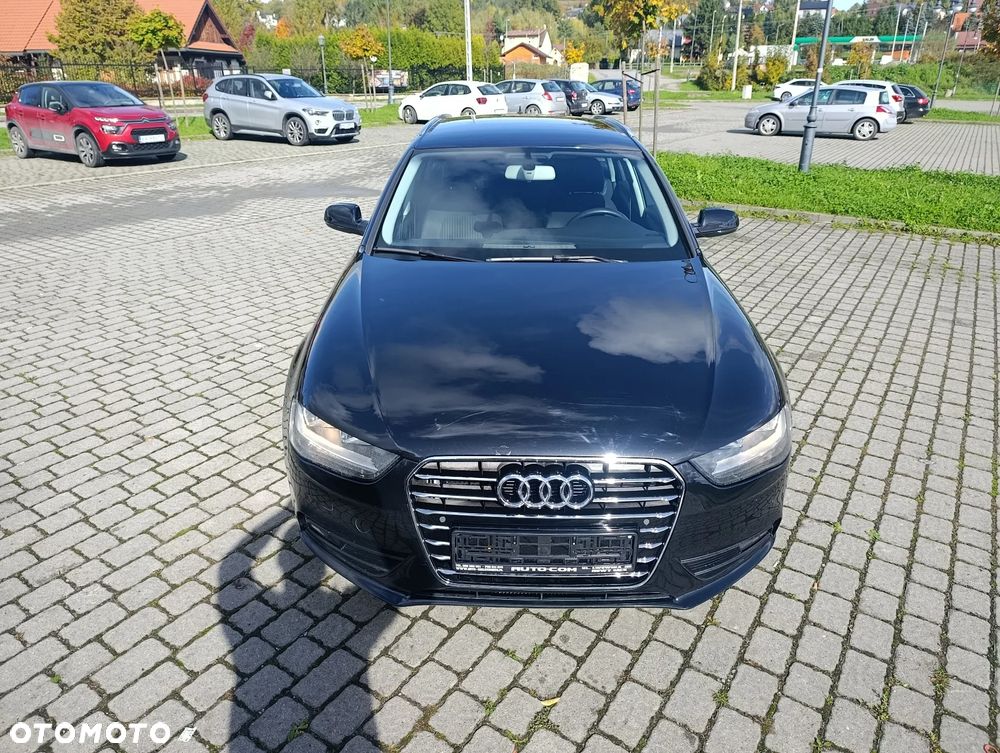 Audi A4 Avant 2.0 TDI DPF Ambiente - 4