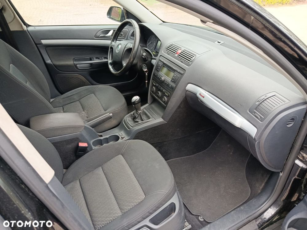 Skoda Octavia 2.0 TDI DPF Scout 4x4 - 9