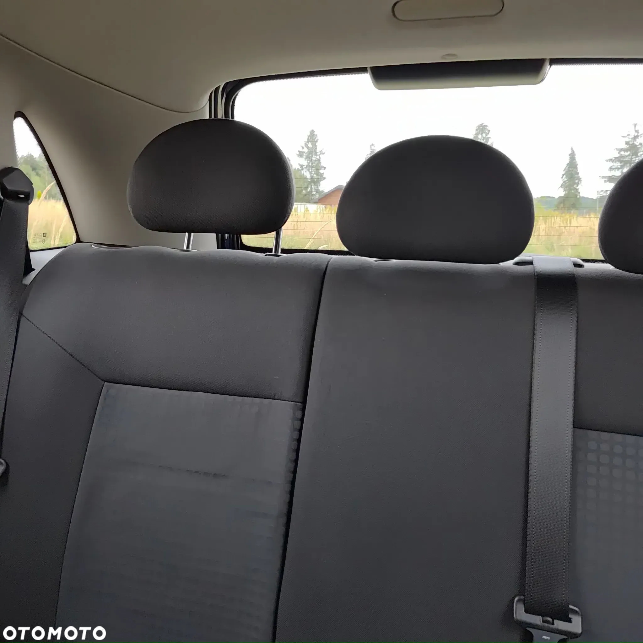 Opel Corsa 1.0 12V Enjoy - 12