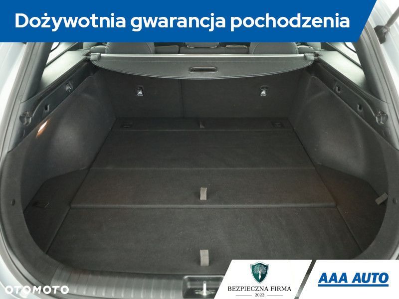Kia Ceed - 12