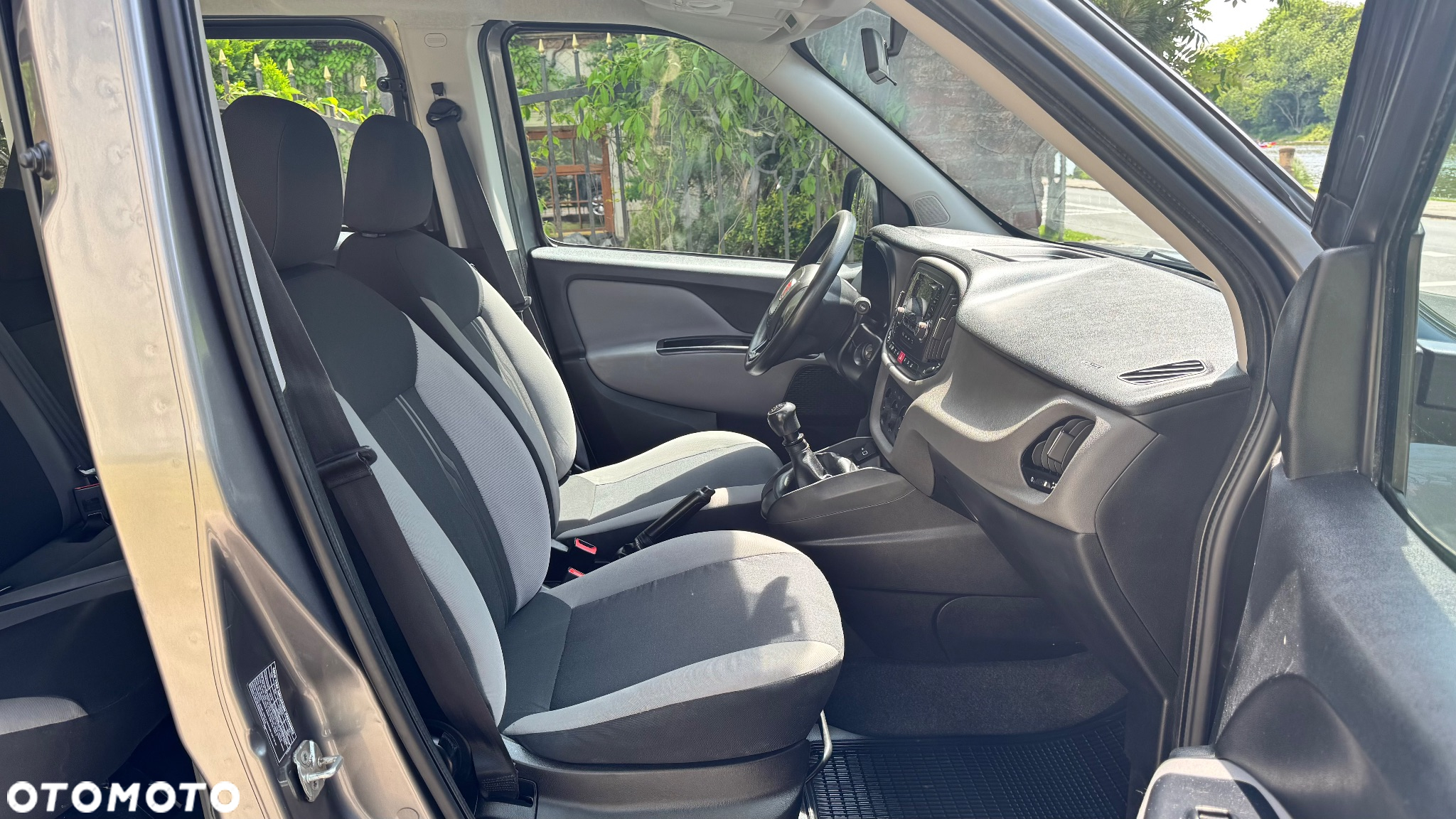 Fiat Doblo 1.4 T-Jet Active - 21