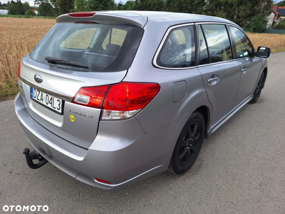 Subaru Legacy 2.0i Comfort - 11