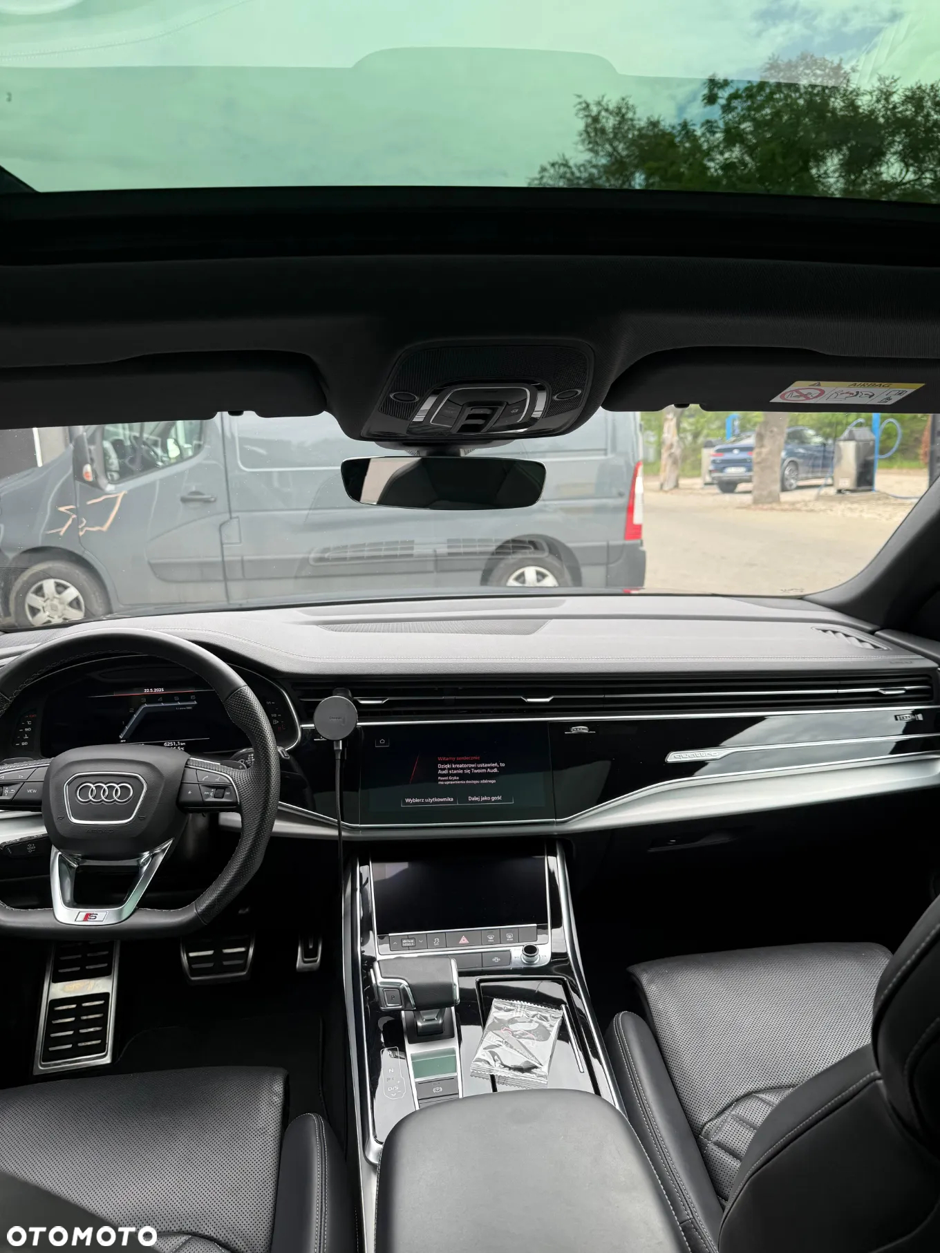 Audi Q8 - 8