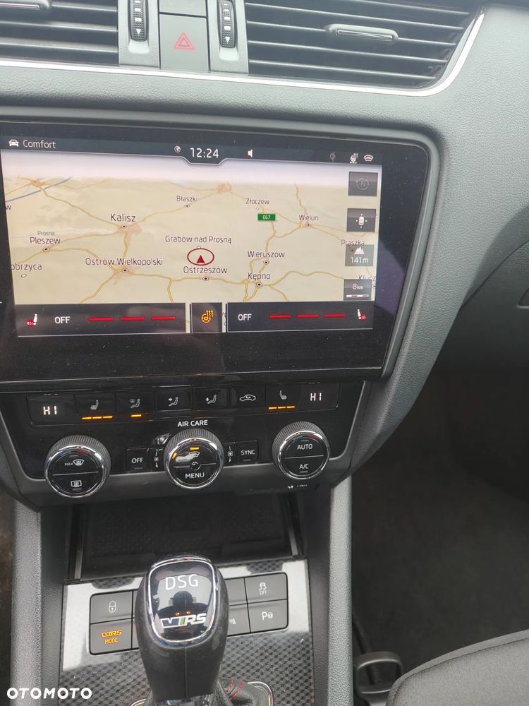 Skoda Octavia 2.0 TDI DSG RS - 10