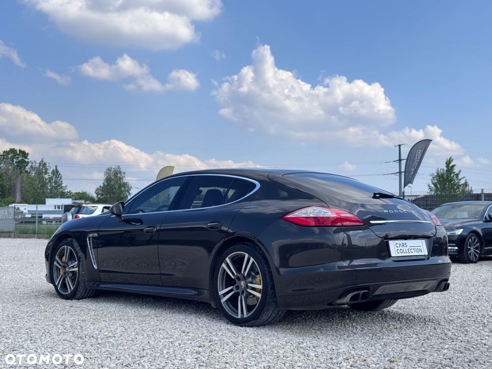 Porsche Panamera - 7