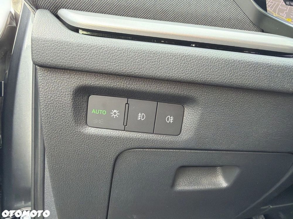 Skoda Octavia 2.0 TDI Style DSG - 21