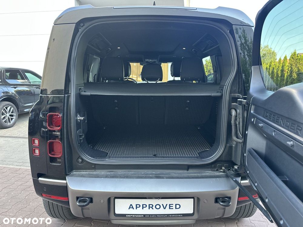 Land Rover Defender 3.0 D250 mHEV X-Dynamic HSE - 23